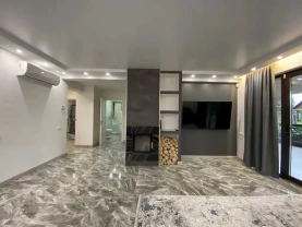 5-к будинок Вишгородський, Вишгород, шевченко