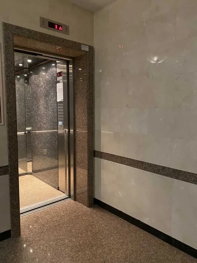 офісне приміщення Київ, Печерський, Інститутська 18А 19