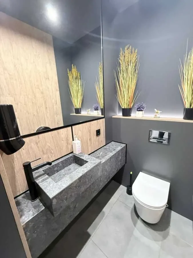 приміщення, будівлі Київ, Шевченківський, Тараса Шевченка 37/122 8