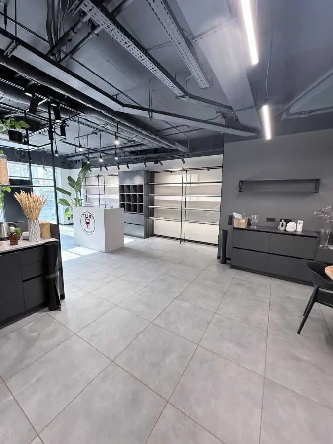 приміщення, будівлі Київ, Шевченківський, Тараса Шевченка 37/122 3