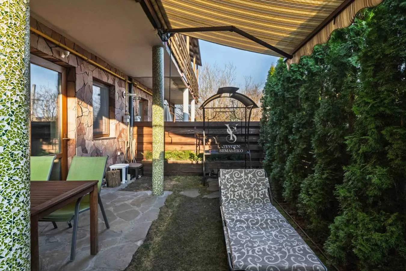 5-к таунхаус Обухівський, Лісники, Погребного 16