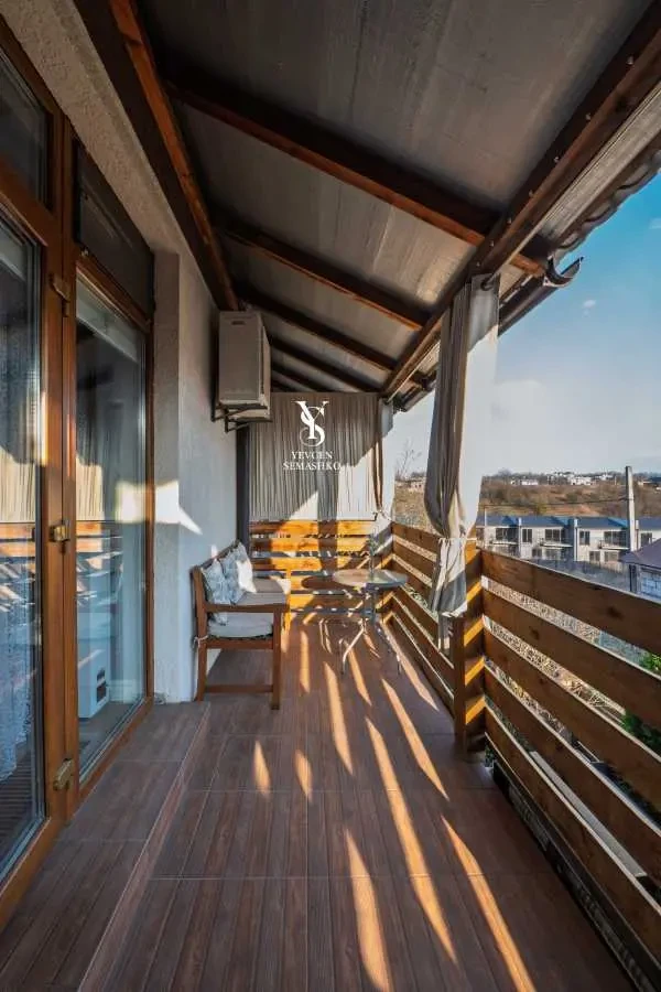 5-к таунхаус Обухівський, Лісники, Погребного 6