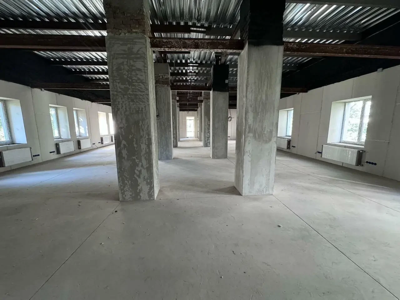 Здам окремо стоячу будівлю. Виноградар. 5