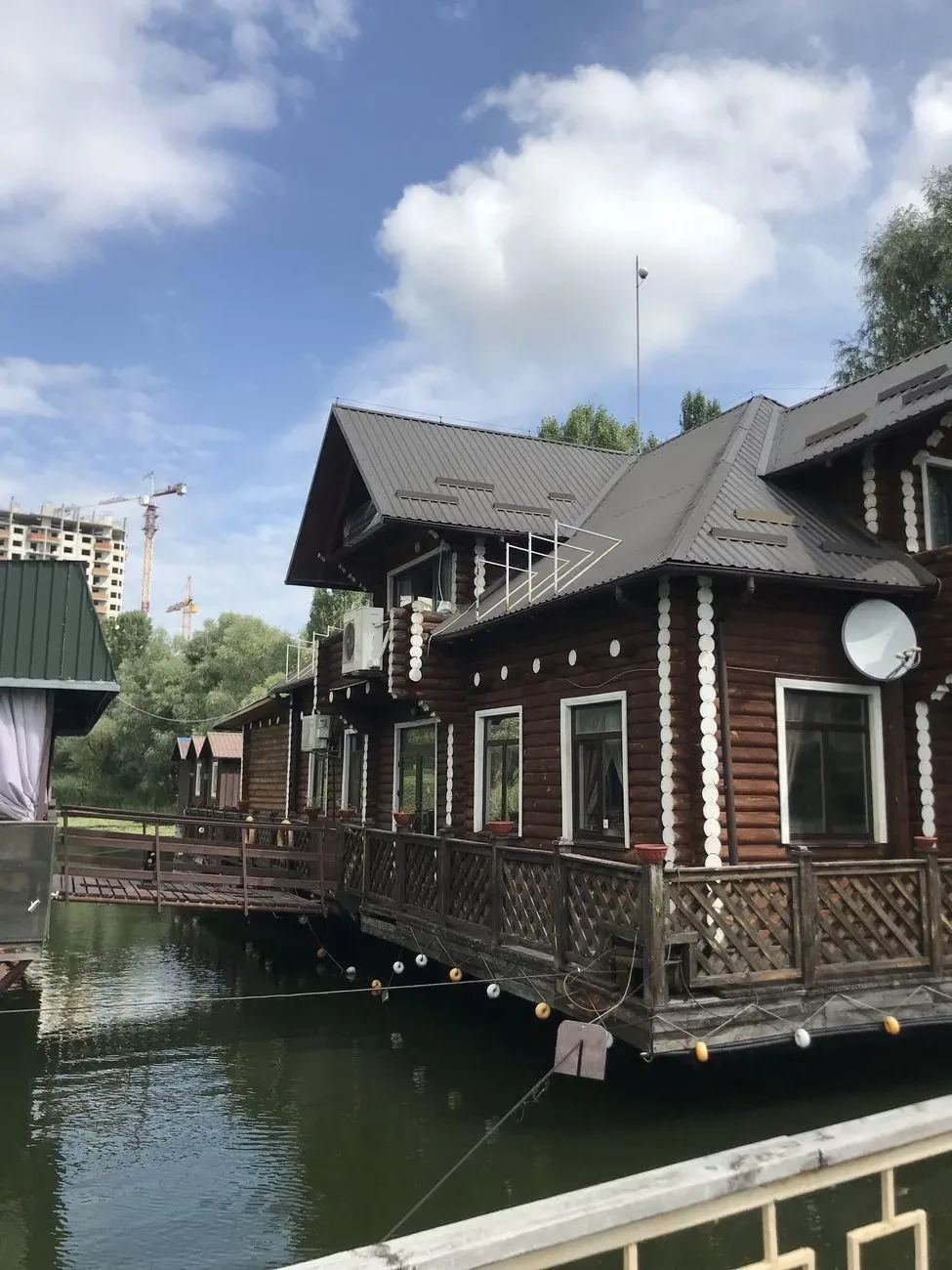 Продаж ресторану на воді. 4