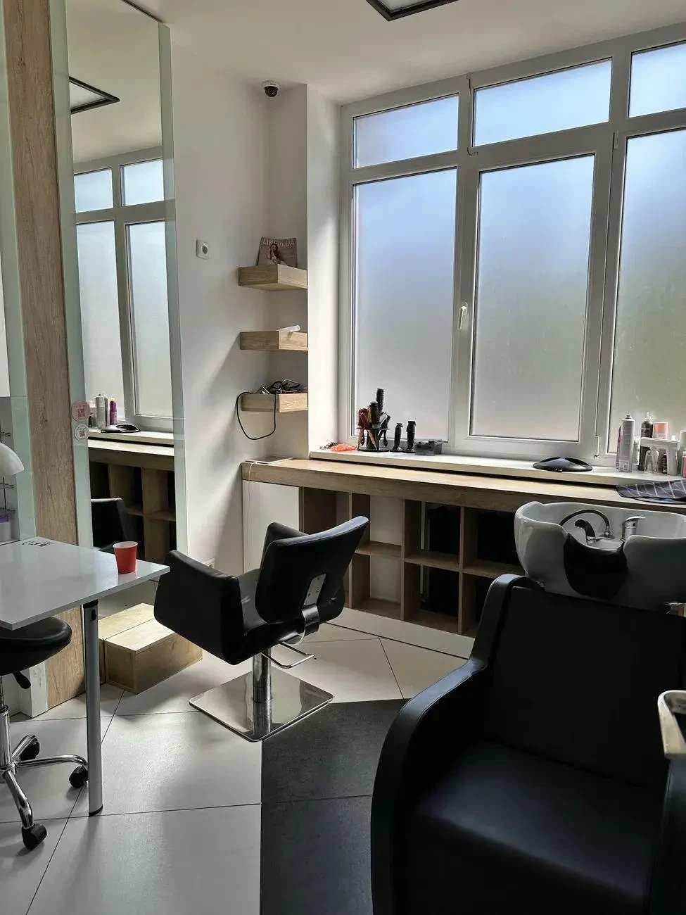 Сдам салон красоты Київ 4