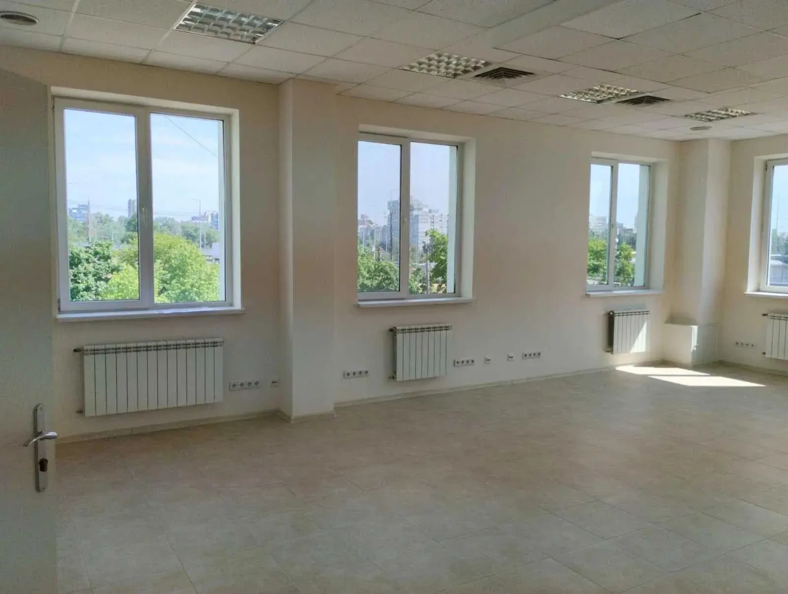 Сдам офисное помещение Київ