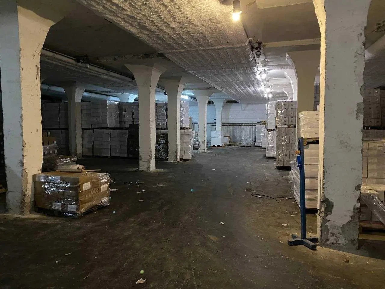 Сдам склад Київ, Вацлава Гавела бул. 2