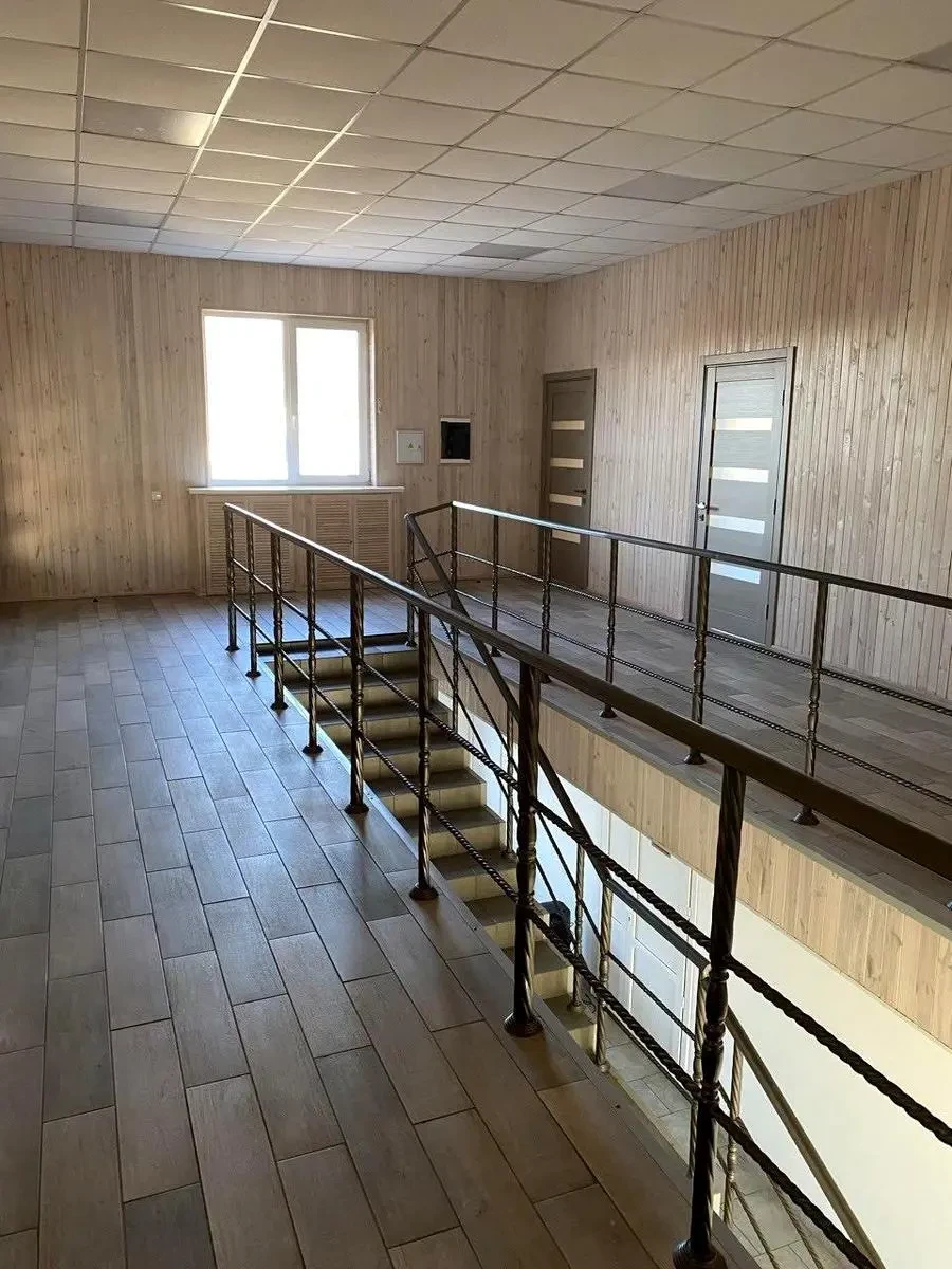 Сдам офисное здание Київ, Лауреатська вул. 2