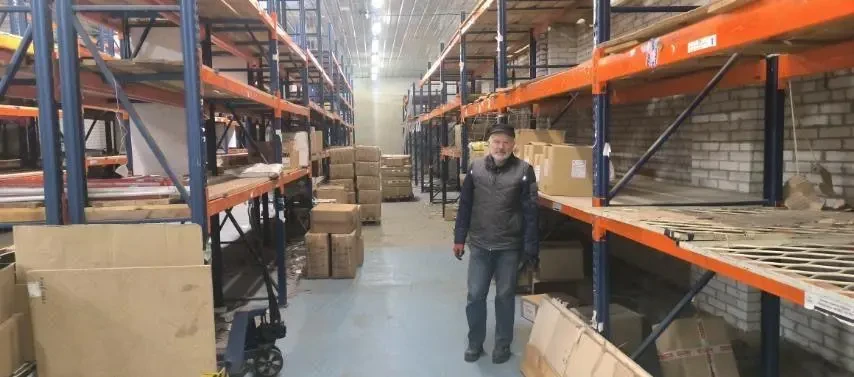 Склад з рампою та стелажами. 370 м кв. 5