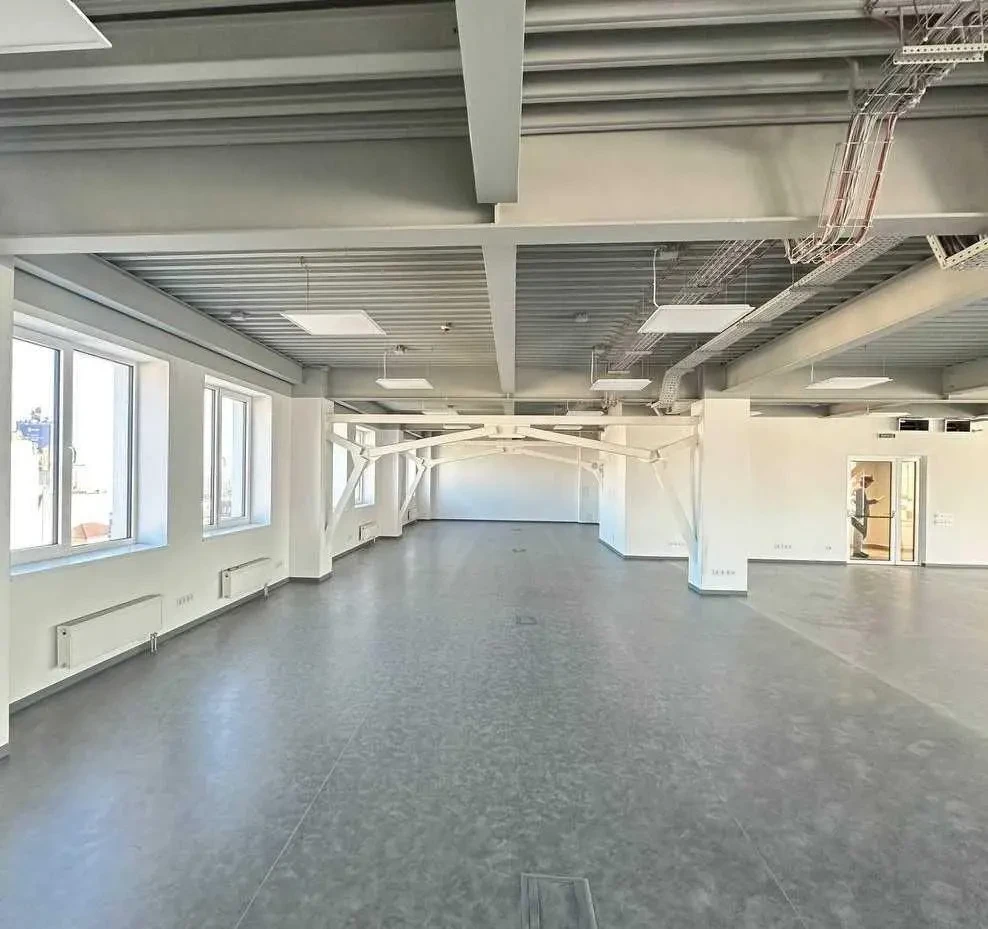 Оренда офісів на Почайницькій 5