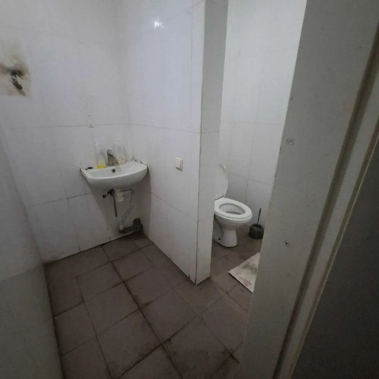 Склдад 1038 м2. 2 поверх 5