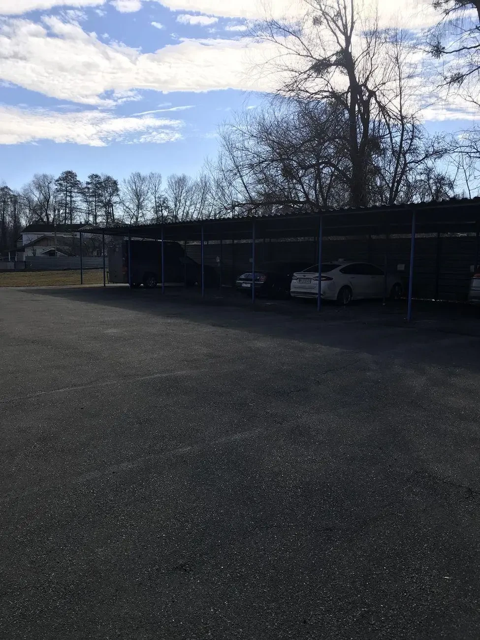 Зберігання транспорту.