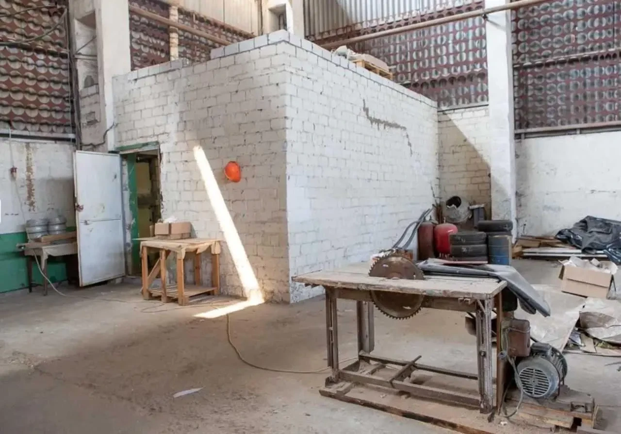 Продам производственное помещение Київ, Малишка Андрія вул. 4