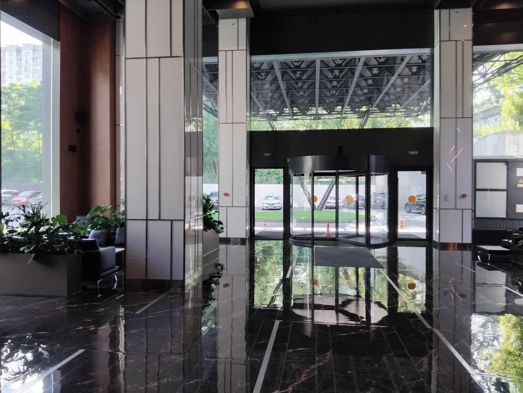 Оренда офісного приміщення у бізнес-центрі вул Василя Стуса 35 4