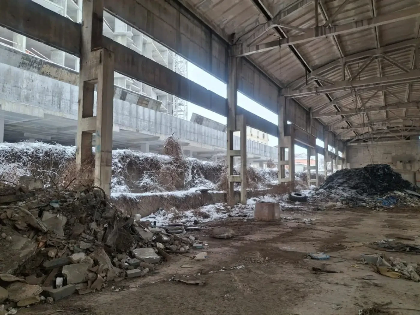 Сдам склад Київ 3