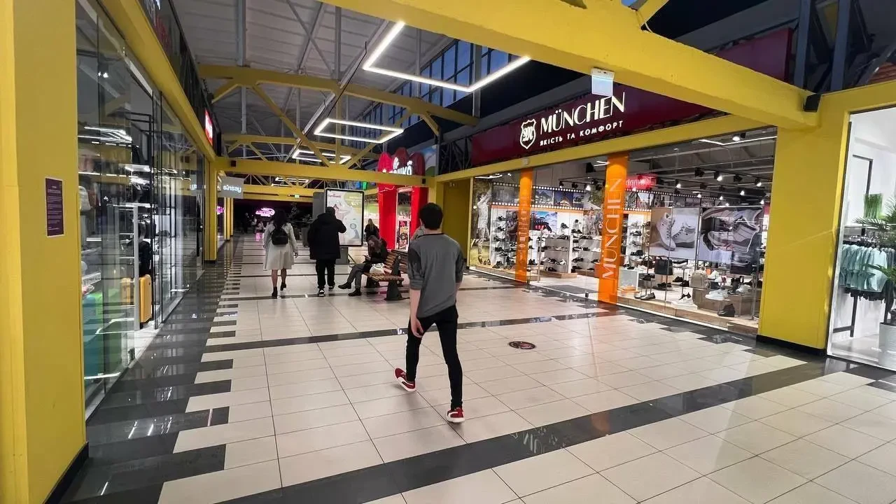 Сдам торговое помещение Київ, Гетьмана Вадима вул. 2