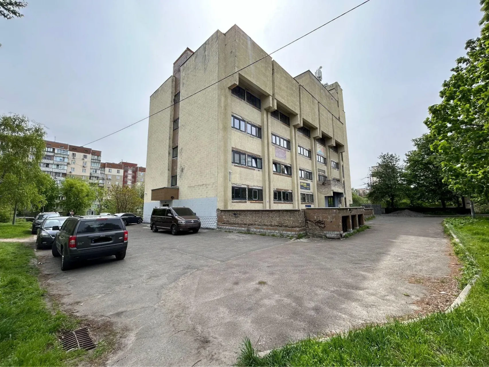 Сдам помещение свободного назначения Київ, Європейського Союзу пр-т 4