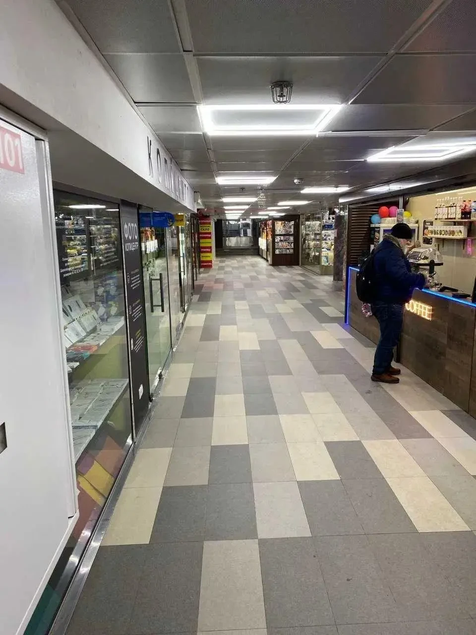 Сдам торговое помещение Київ, Басейна вул. 3