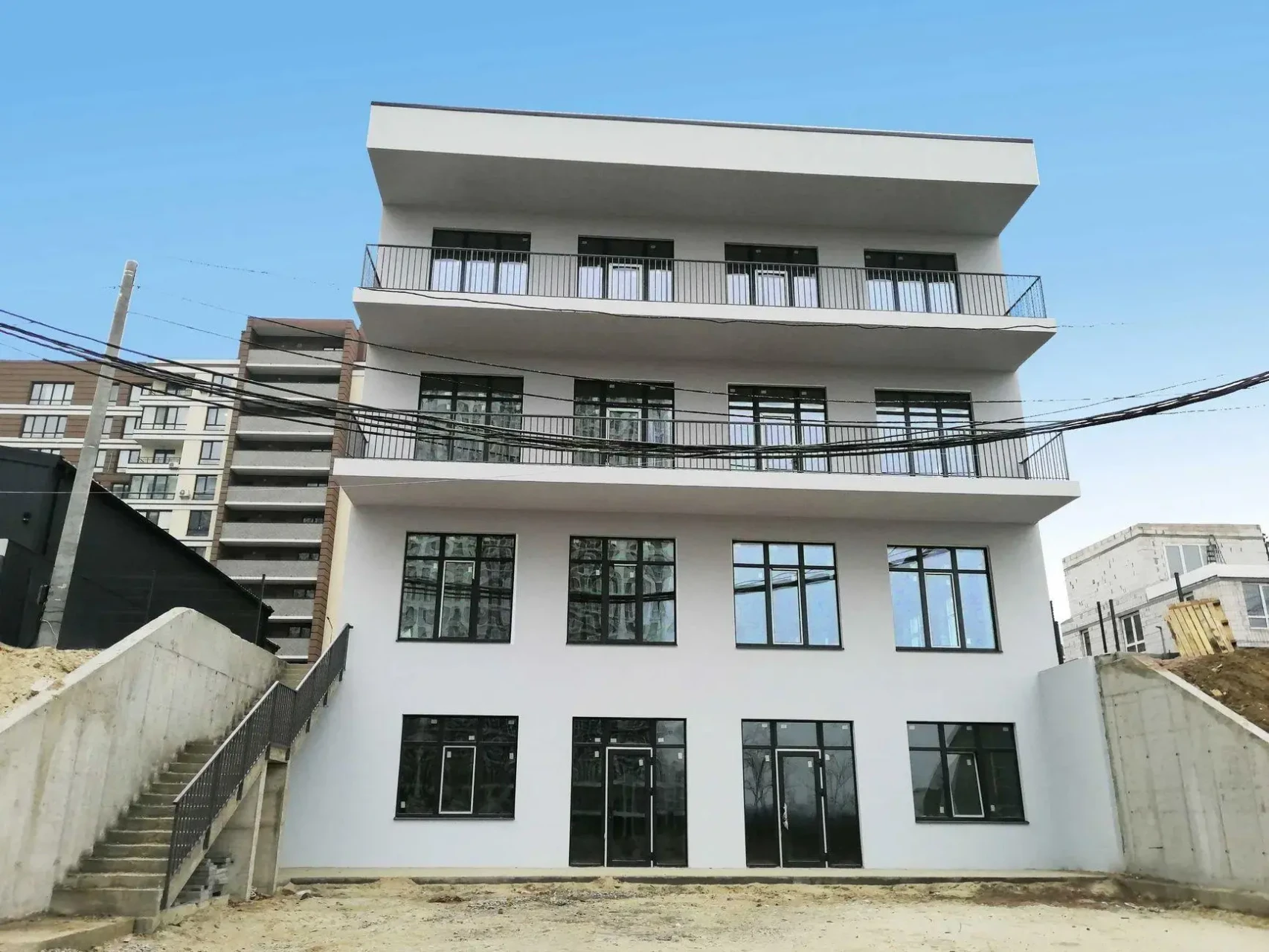 Продам помещение свободного назначения Київ 5