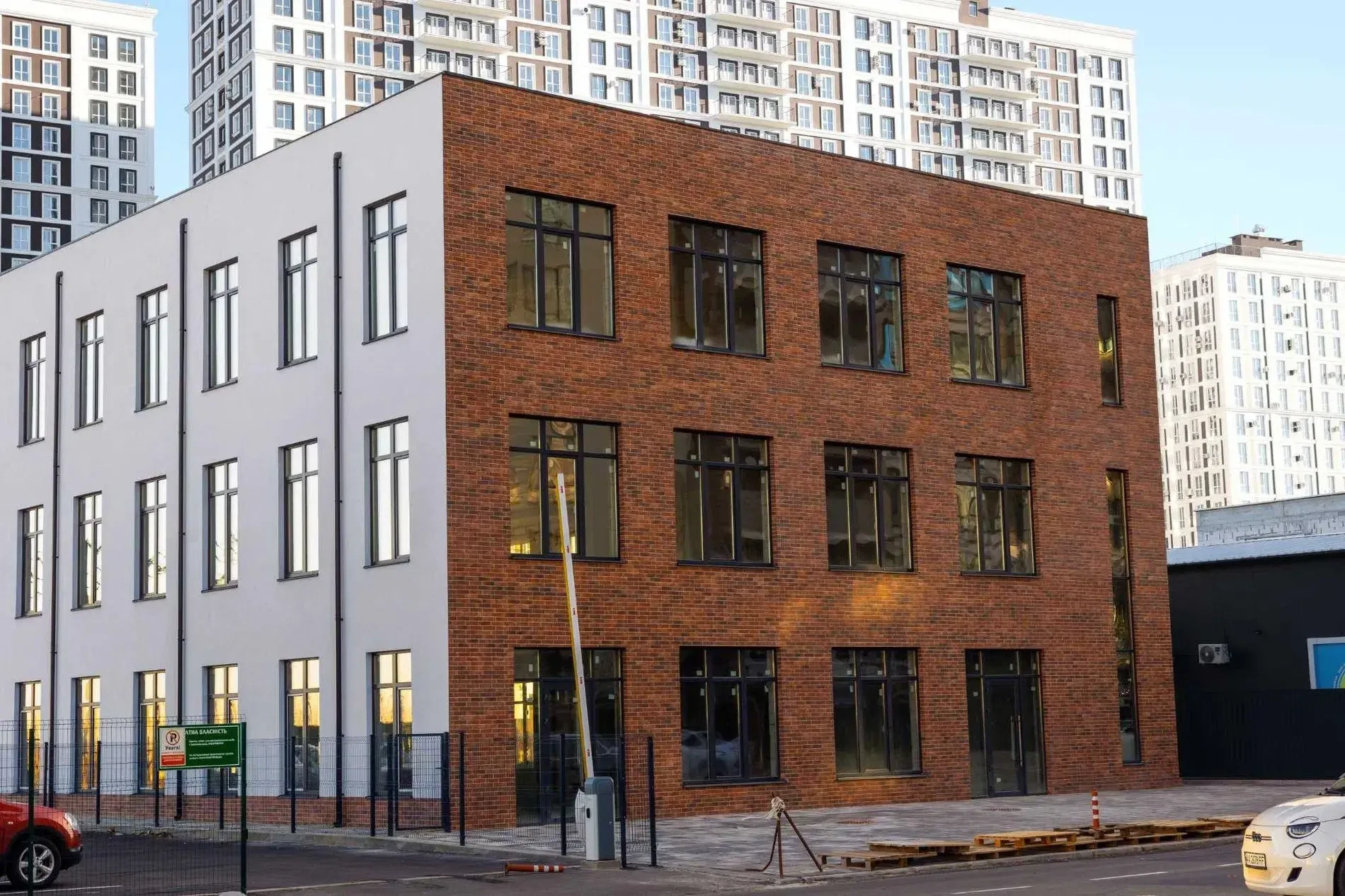 Продам помещение свободного назначения Київ 2