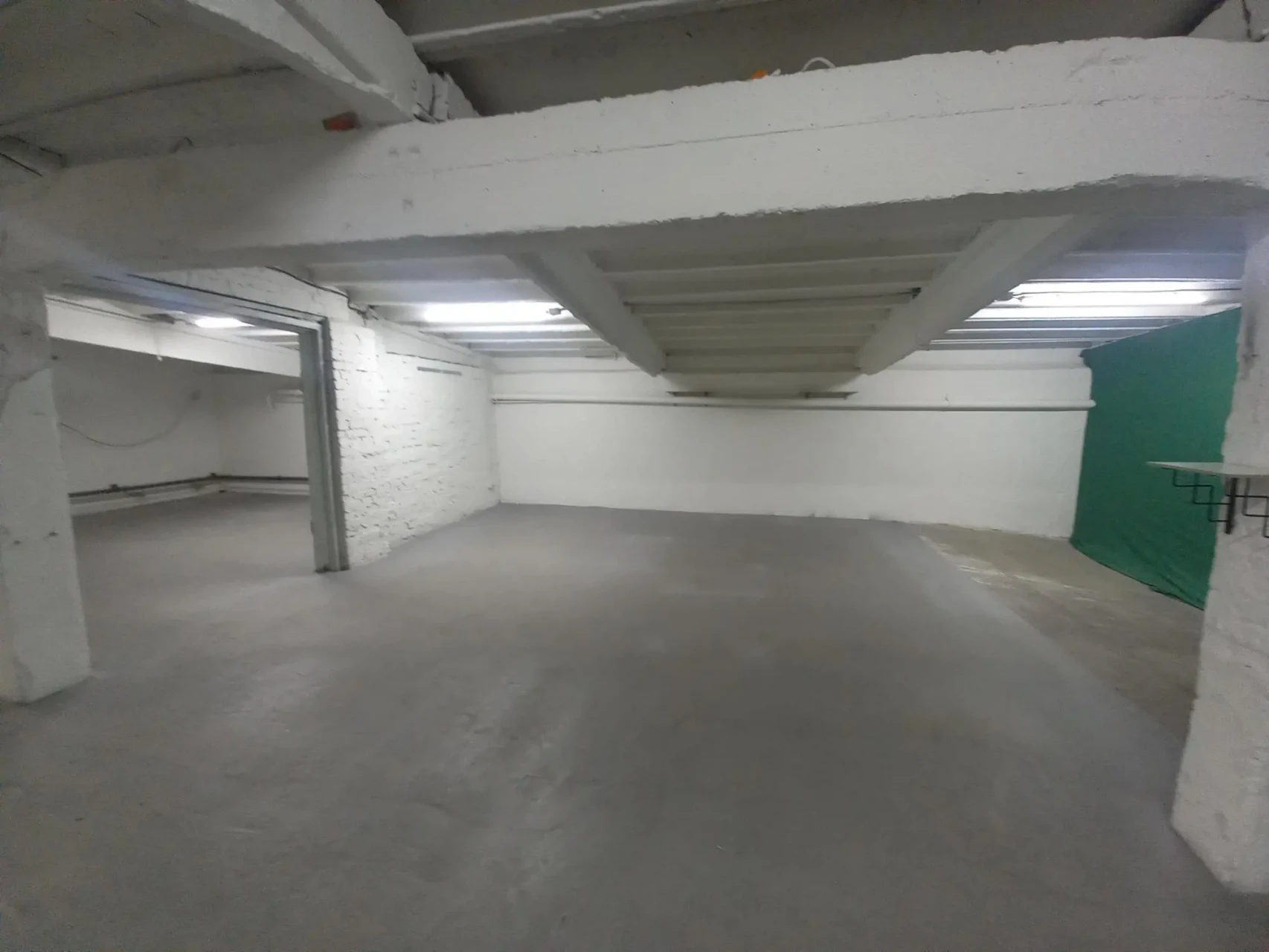 Склад оренда 273квм Київ, рампа офис 4