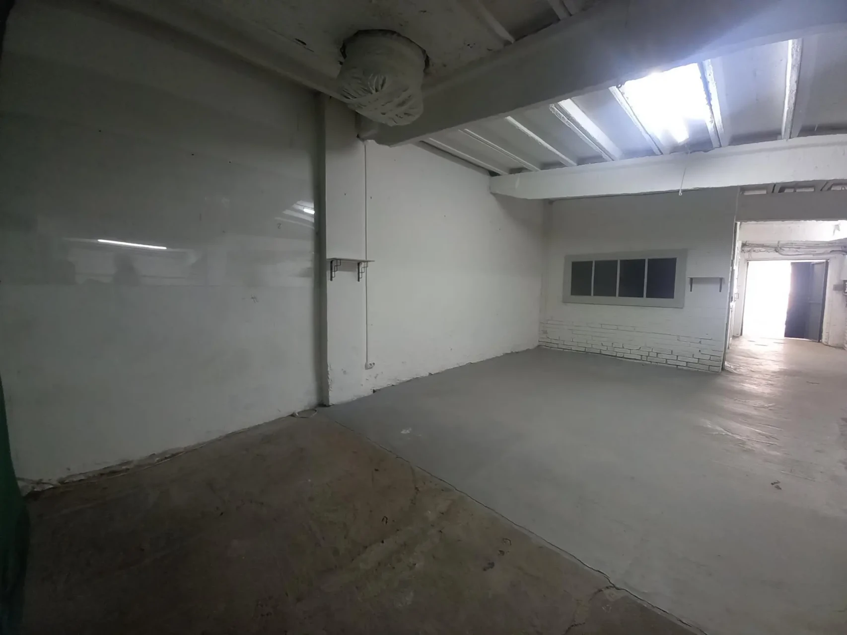 Склад оренда 273квм Київ, рампа офис 3