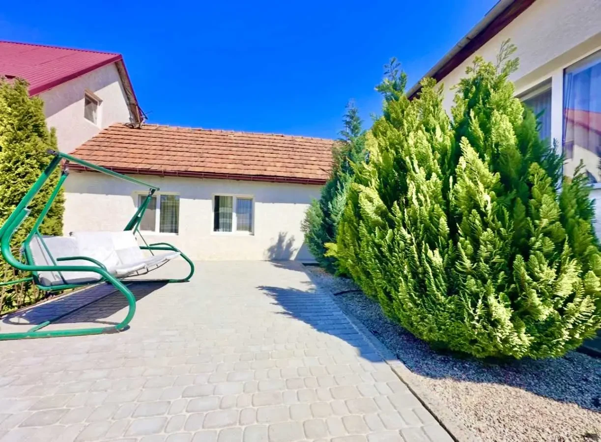 6-к будинок Берегівський, Берегове, Легоцького 71 6