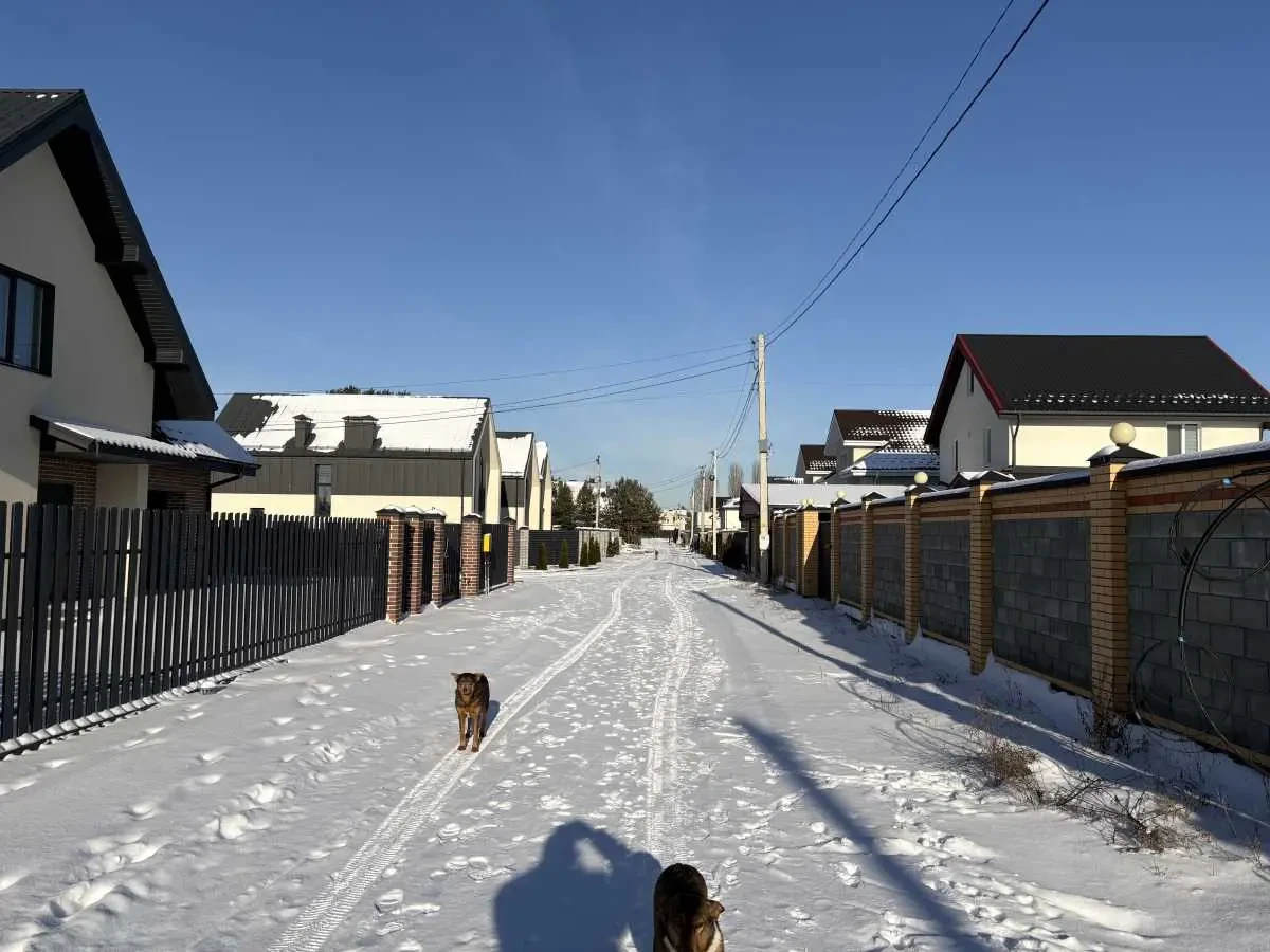 5-к будинок Бориспільський, Щасливе, Константиновская 8