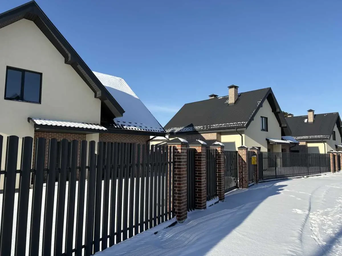 5-к будинок Бориспільський, Щасливе, Константиновская 10