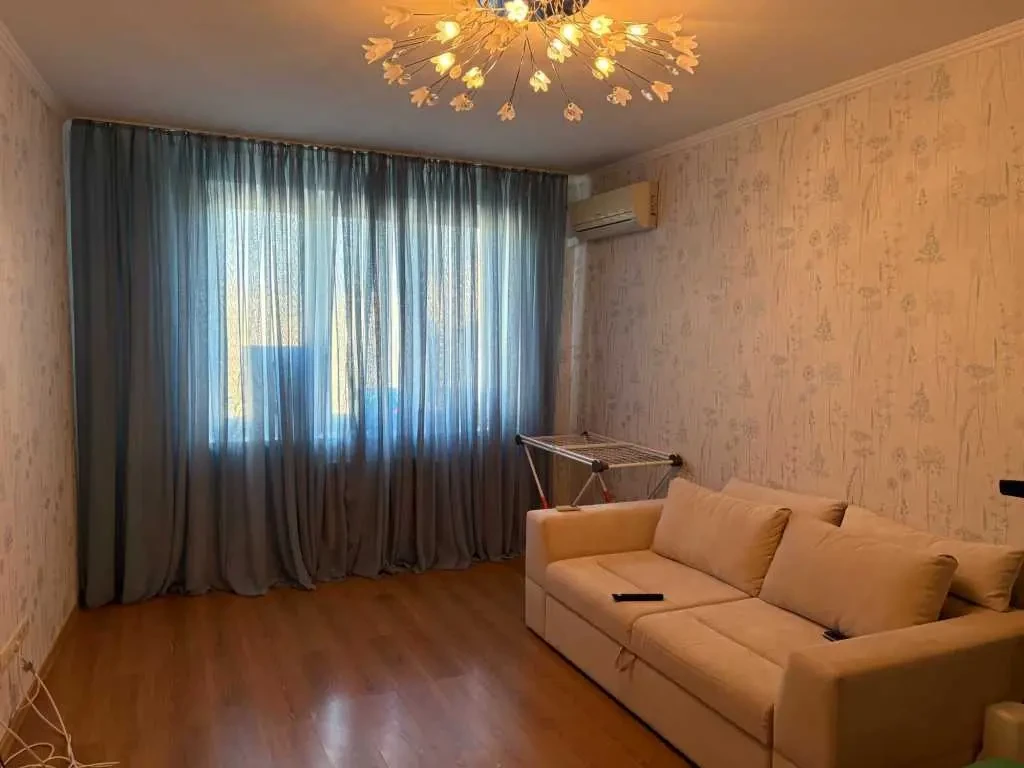 3-к квартира Київ, Дарницький, Дніпровська 25