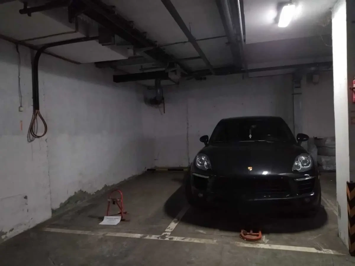 підземний паркінг Київ, Дарницький, Олександра Мишуги 8 4