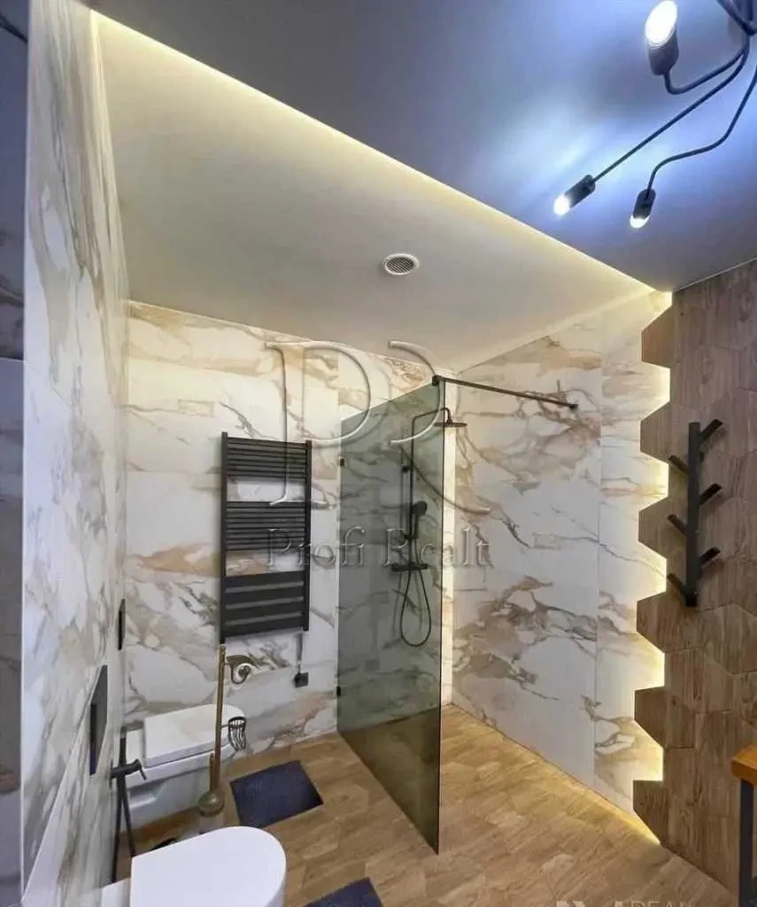 5-к будинок Обухівський, Романків, Розкішна вулиця 9