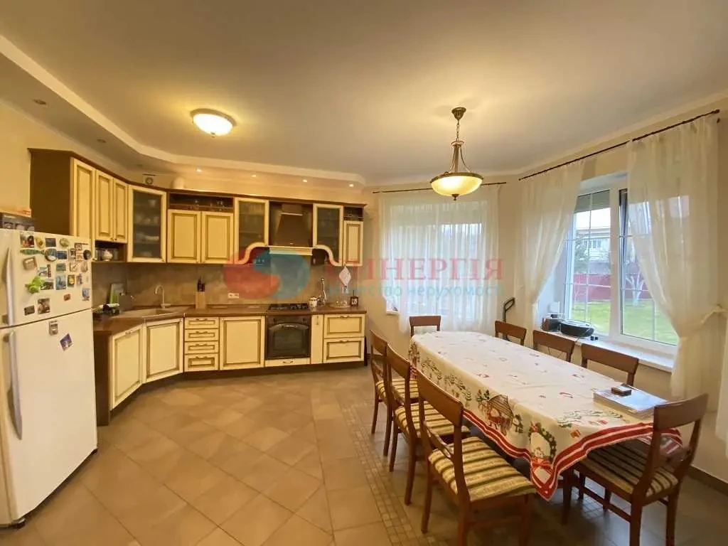 6-к будинок Бучанський, Михайлівка-Рубежівка, вул. Ганни Михайлової 6