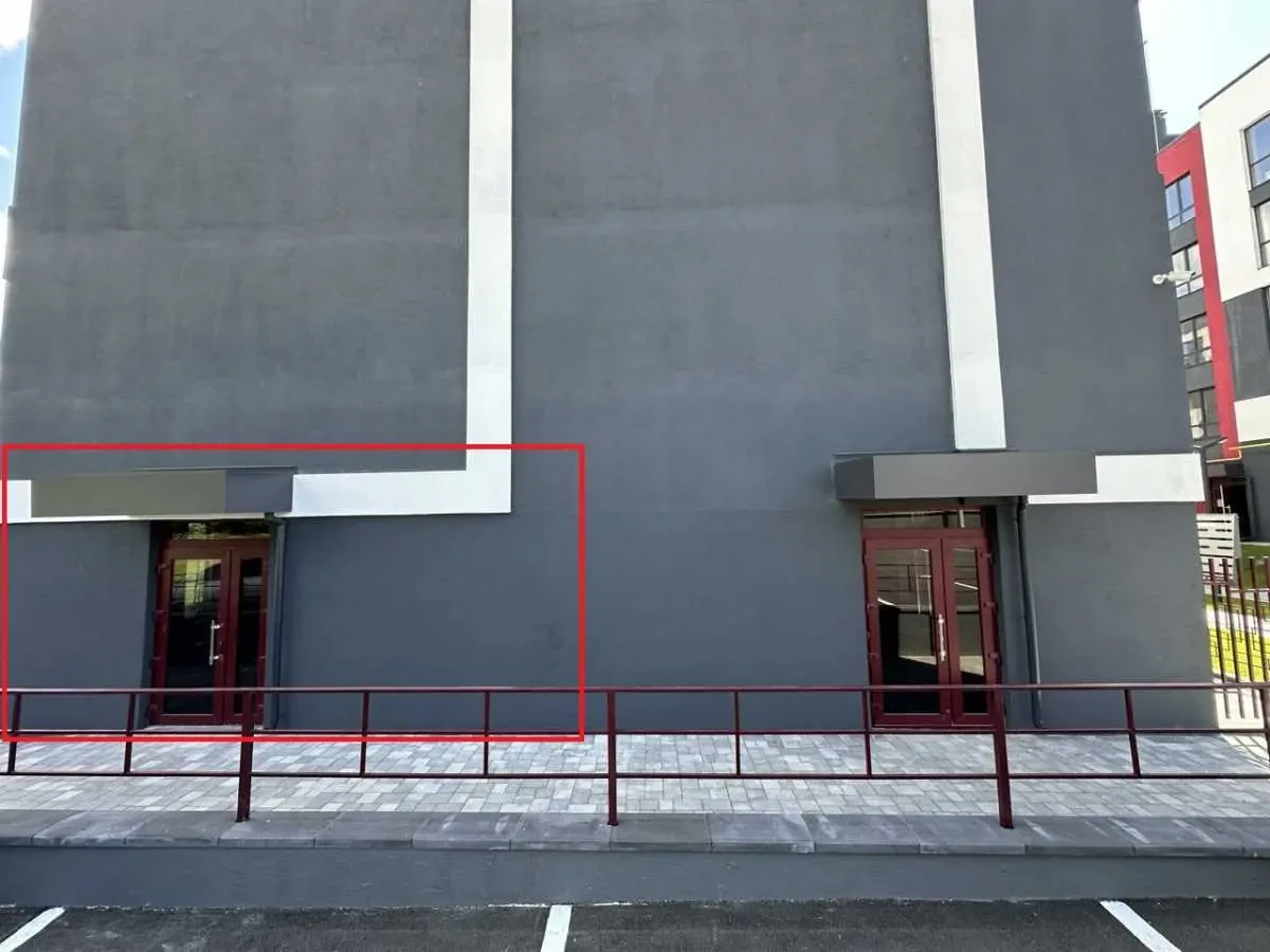 приміщення, будівлі Фастівський, Гатне, Святопетрівська 3