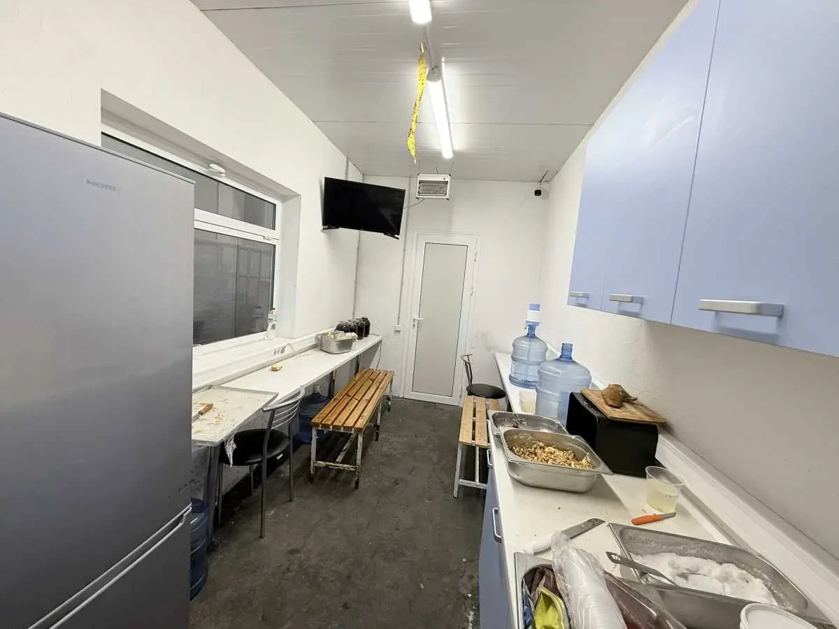 виробничі приміщення Бориспільський, Щасливе, вул. Центральна 8