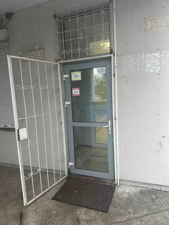 об’єкт сфери послуг Київ, Дарницький, Олександра Мишуги 9а 9