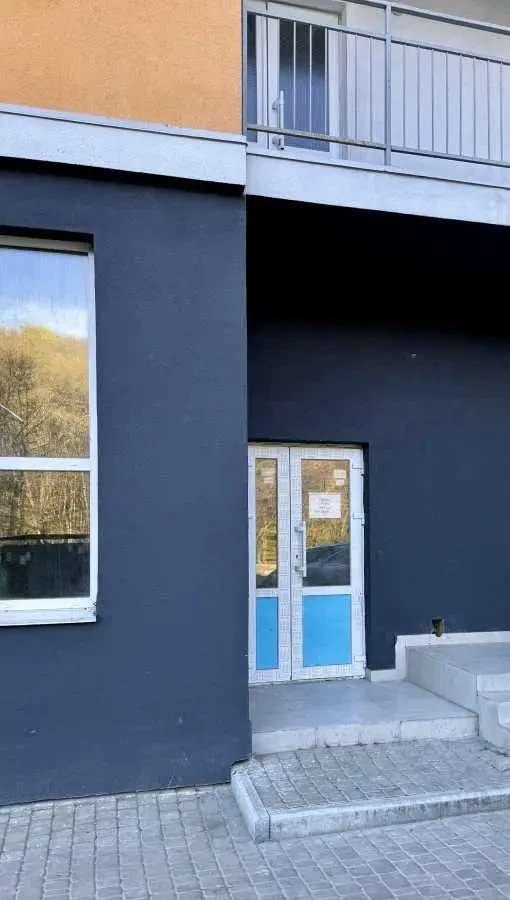 торгові площі Київ, Голосіївський, Лисогірський 20 4