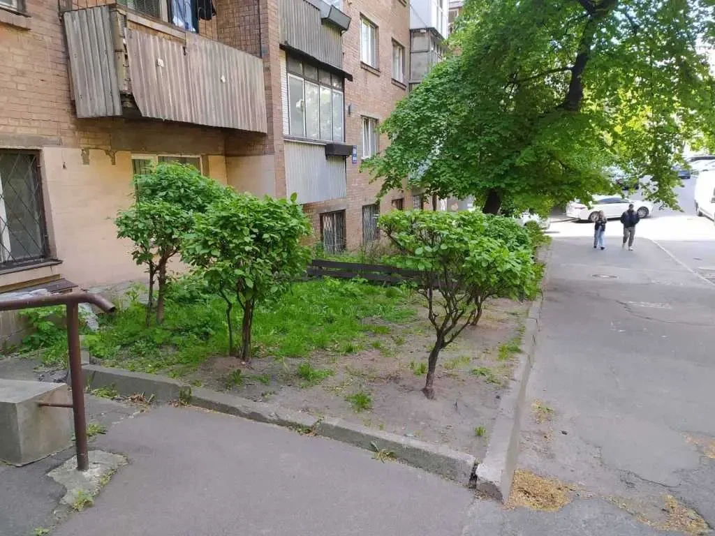 торгові площі Київ, Шевченківський, Золотоустівська 51 5