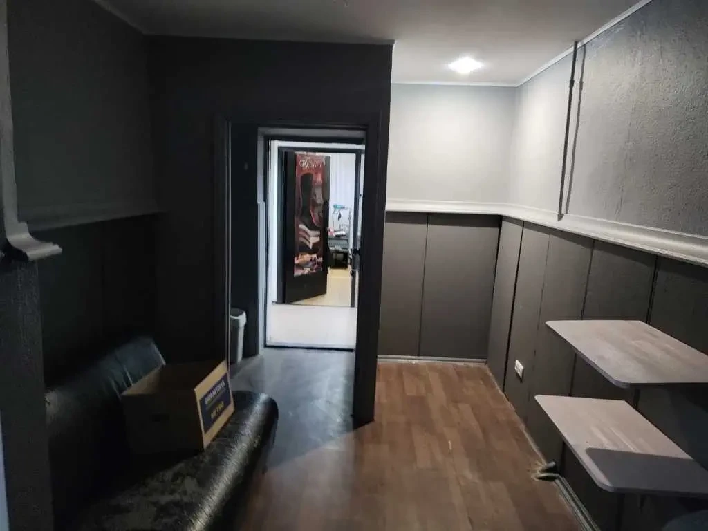 торгові площі Київ, Шевченківський, Золотоустівська 51 15