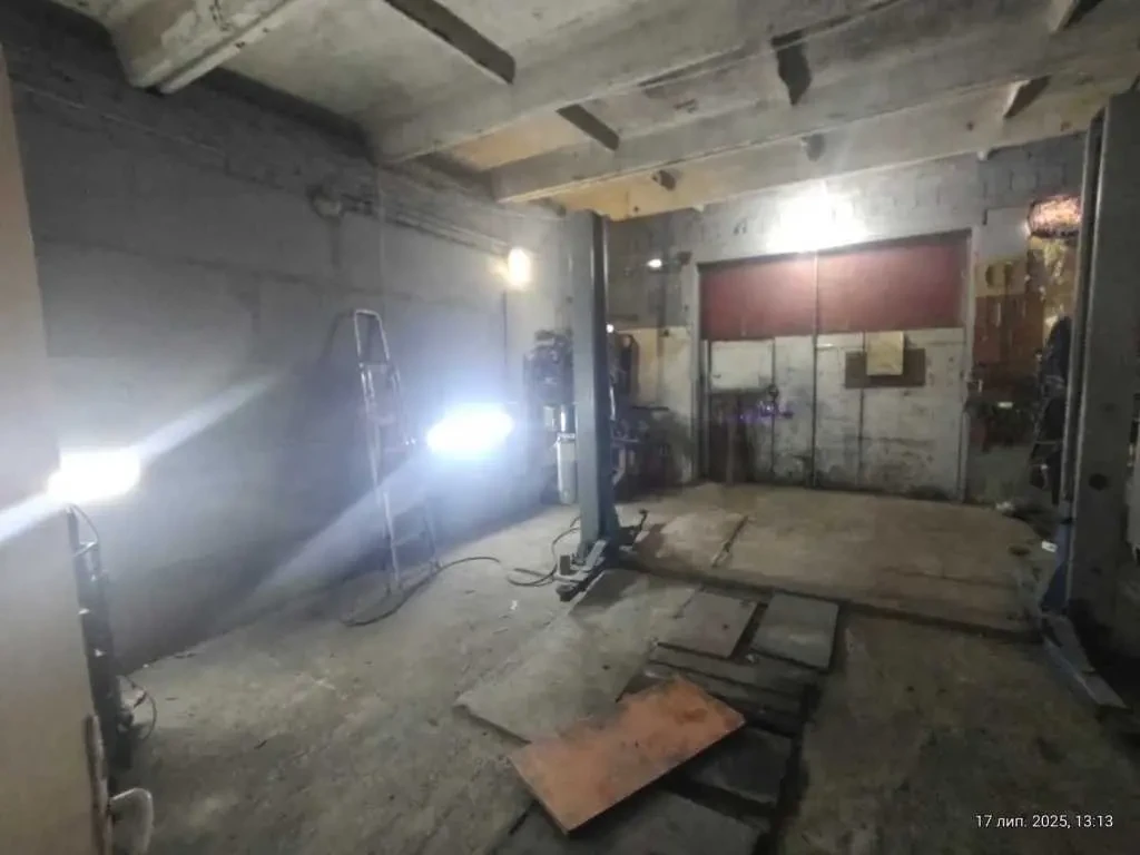 окремий гараж Київ, Деснянський, Пухівська 2 10