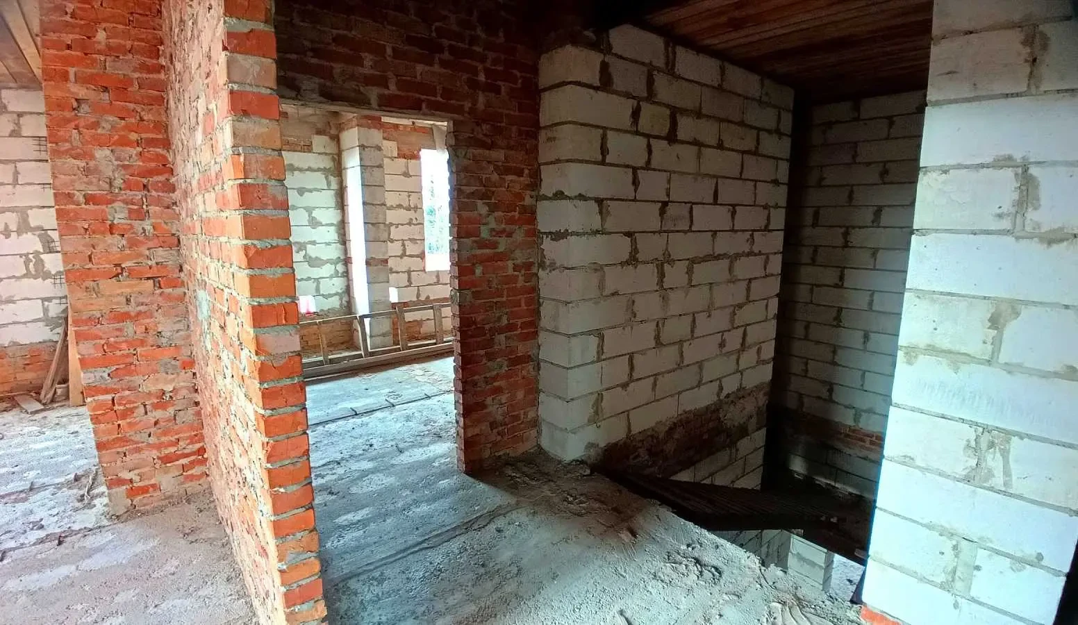 6-к будинок Бучанський, Березівка, полевая 19