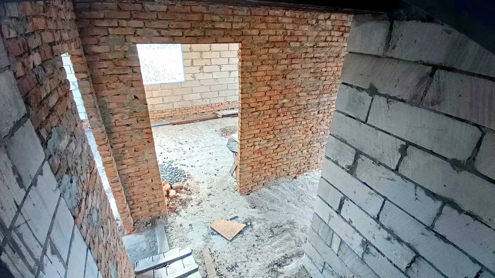 6-к будинок Бучанський, Березівка, полевая 15