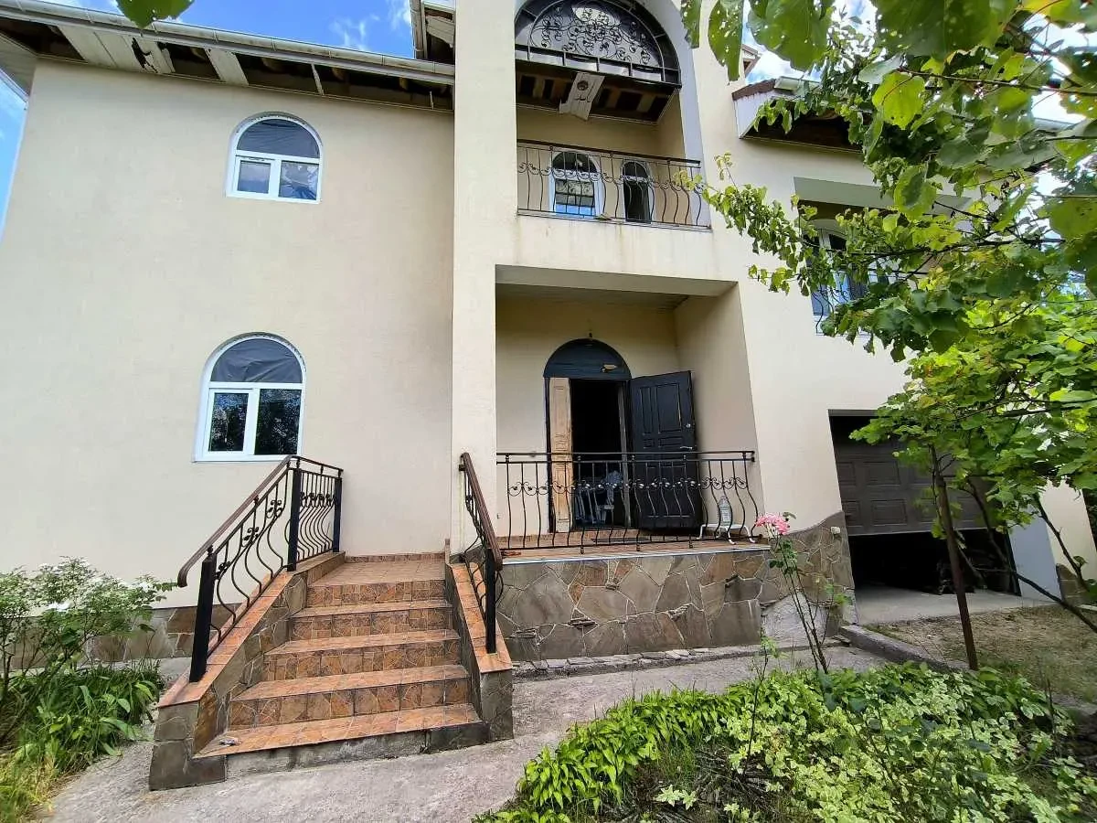 6-к дача Бучанський, Миколаївка, миколаївська 19