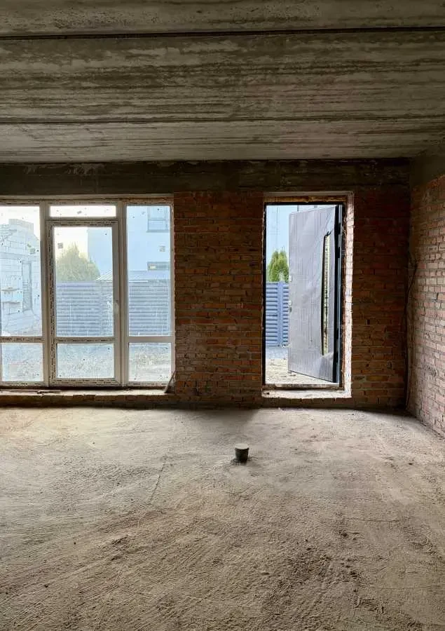 4-к таунхаус Обухівський, Хотів, Молодіжна 114 9