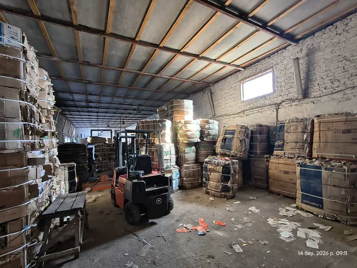 виробничі приміщення Канівський, Канів, Іллєнка 22