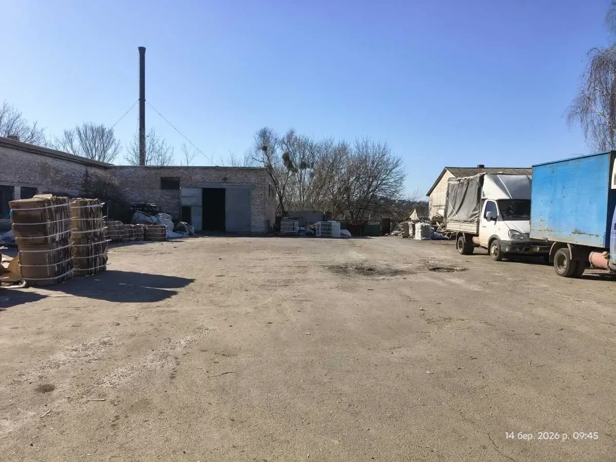 виробничі приміщення Канівський, Канів, Іллєнка 2