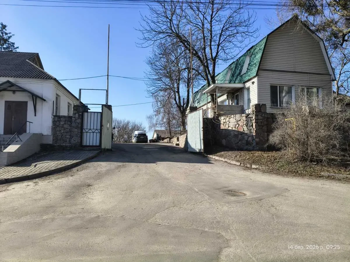 виробничі приміщення Канівський, Канів, Іллєнка 8