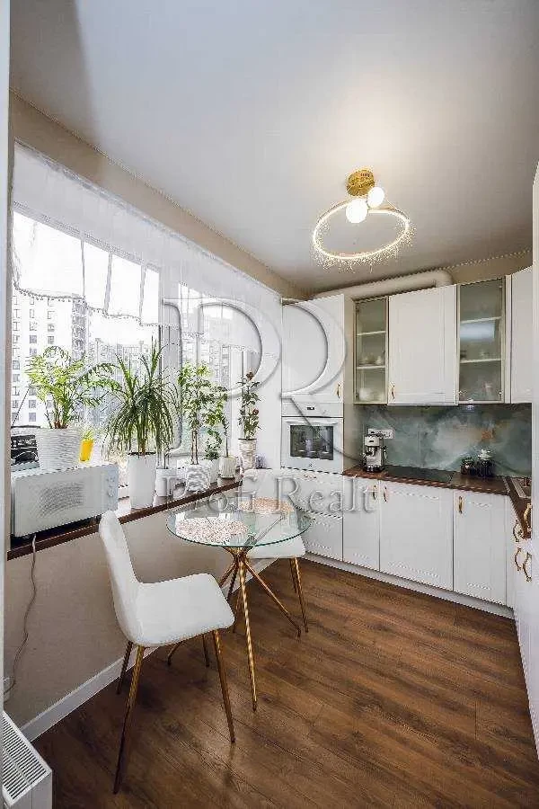 1-к квартира Бучанський, Софіївська Борщагівка, Героїв Небесної Сотн..