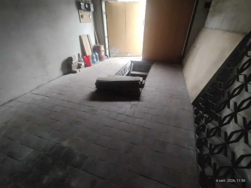 окремий гараж Київ, Деснянський, Миколи Закревського 93 6