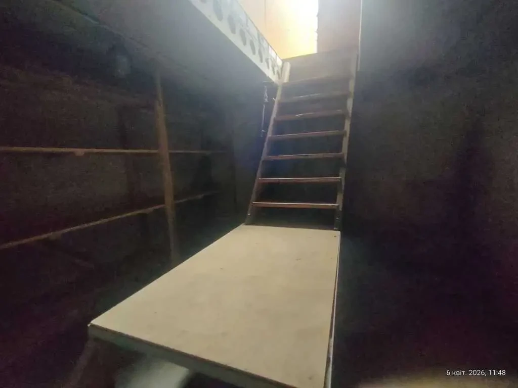 окремий гараж Київ, Деснянський, Миколи Закревського 93 13